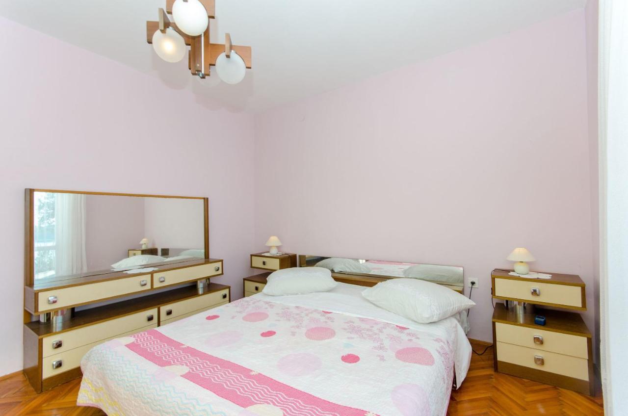 Apartments Ivan Prizba Luaran gambar